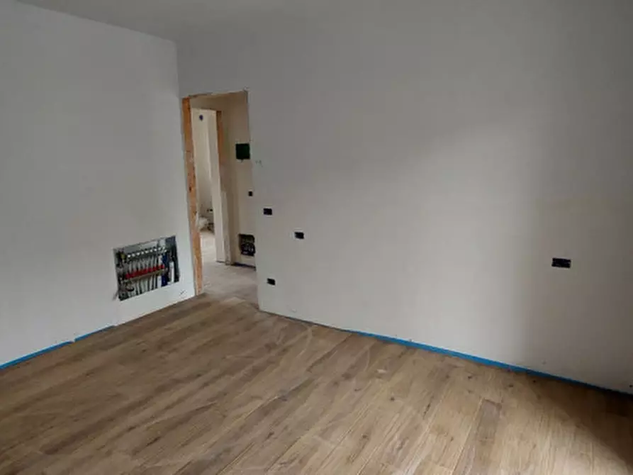 Immagine 4 di Appartamento in vendita  in Corso Piave a Alba