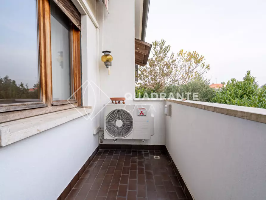 Immagine 30 di Villa in vendita  a Selvazzano Dentro