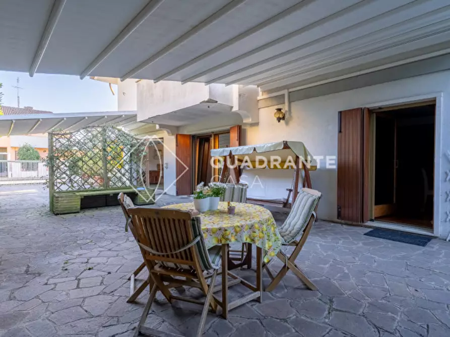 Immagine 47 di Villa in vendita  a Selvazzano Dentro