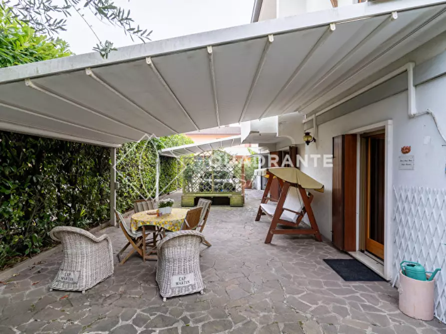 Immagine 49 di Villa in vendita  a Selvazzano Dentro