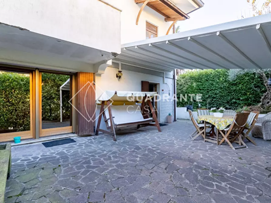 Immagine 50 di Villa in vendita  a Selvazzano Dentro