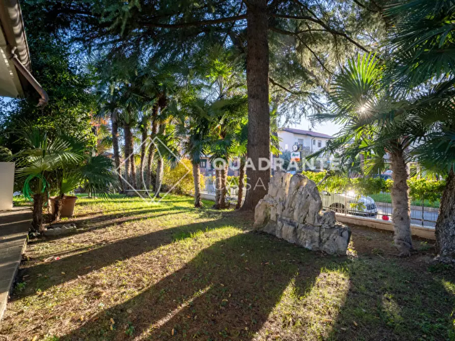 Immagine 69 di Villa in vendita  a Selvazzano Dentro
