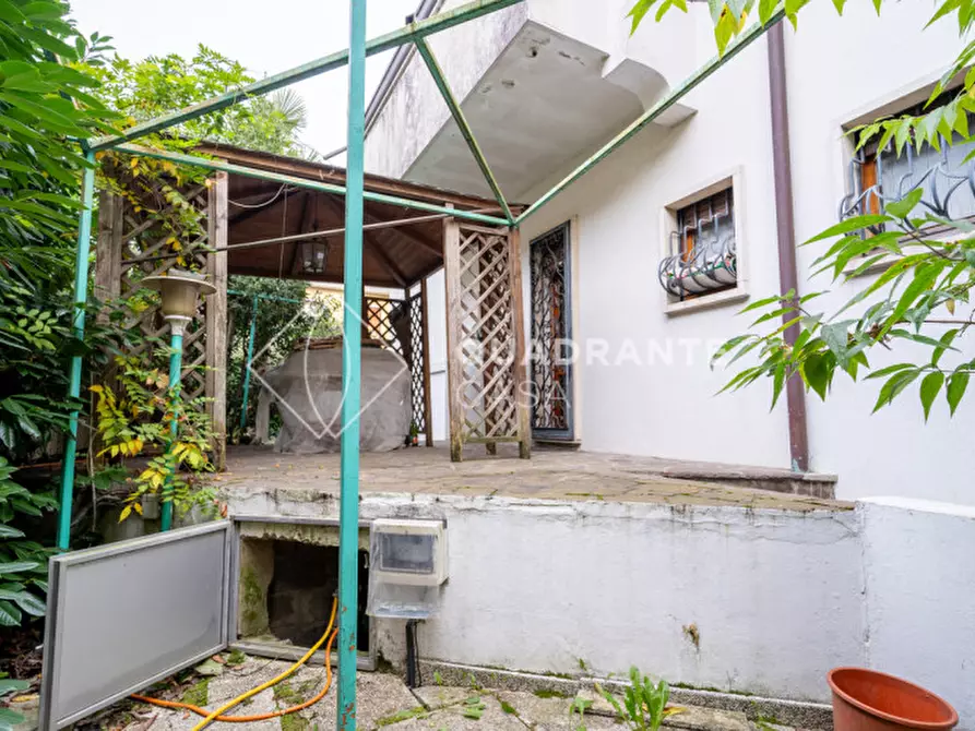 Immagine 72 di Villa in vendita  a Selvazzano Dentro