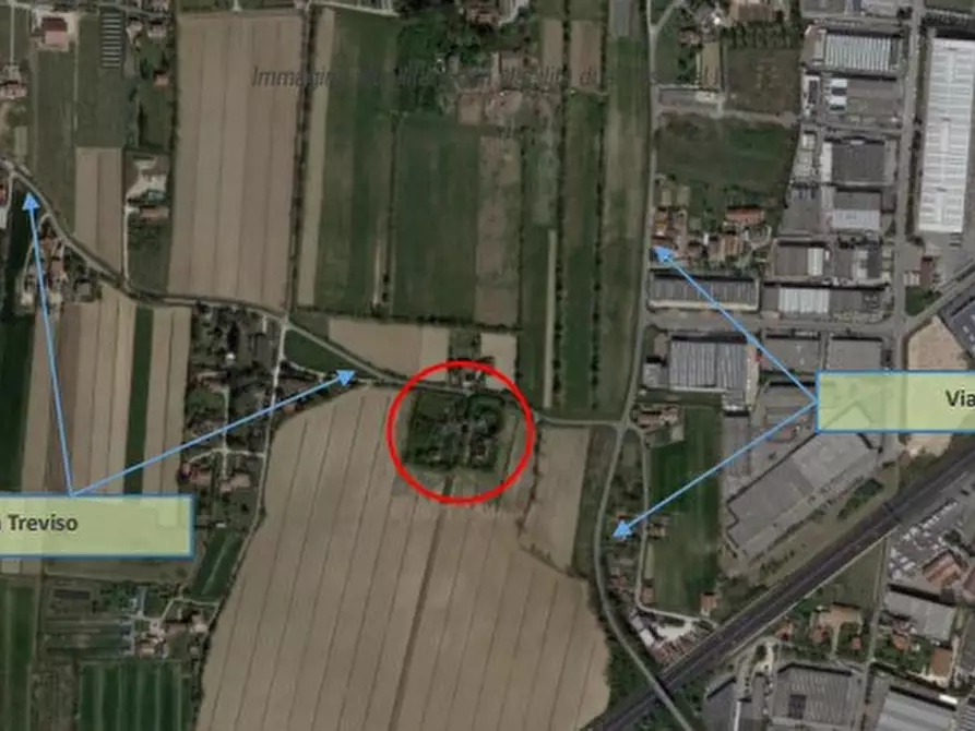 Immagine 2 di Casa indipendente in vendita  in Via Treviso a Venezia