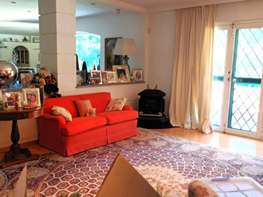 Immagine 13 di Villa in vendita  in Largo Olgiata a Roma