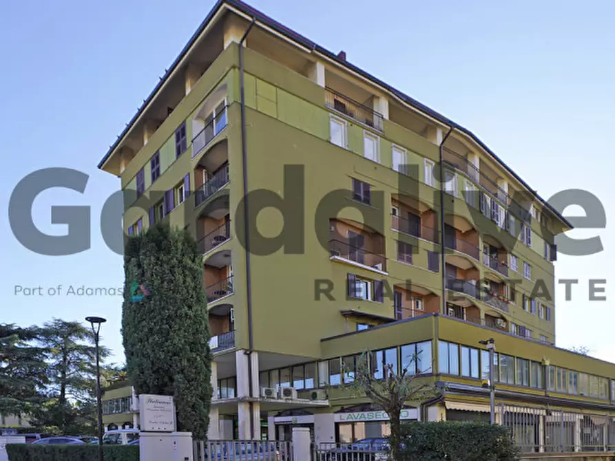 Immagine 8 di Ufficio in vendita  in Via Tommaso Dal Molin a Desenzano Del Garda