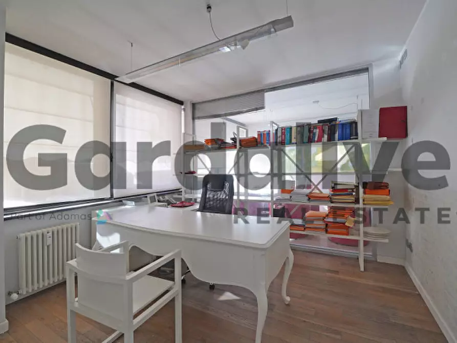 Immagine 19 di Ufficio in vendita  in Via Tommaso Dal Molin a Desenzano Del Garda