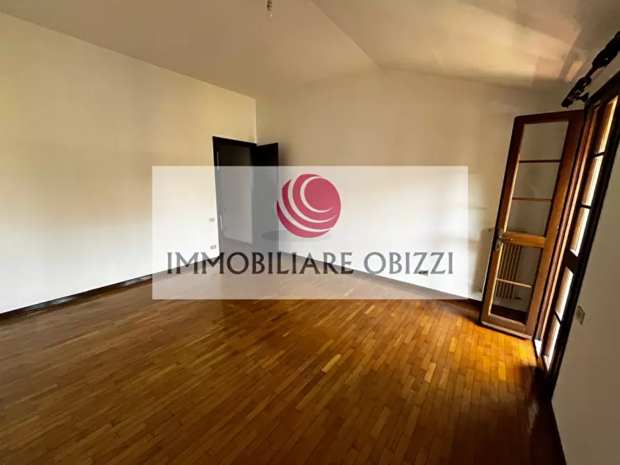 Immagine 7 di Casa bifamiliare in vendita  in Via Cesare Battisti a Abano Terme