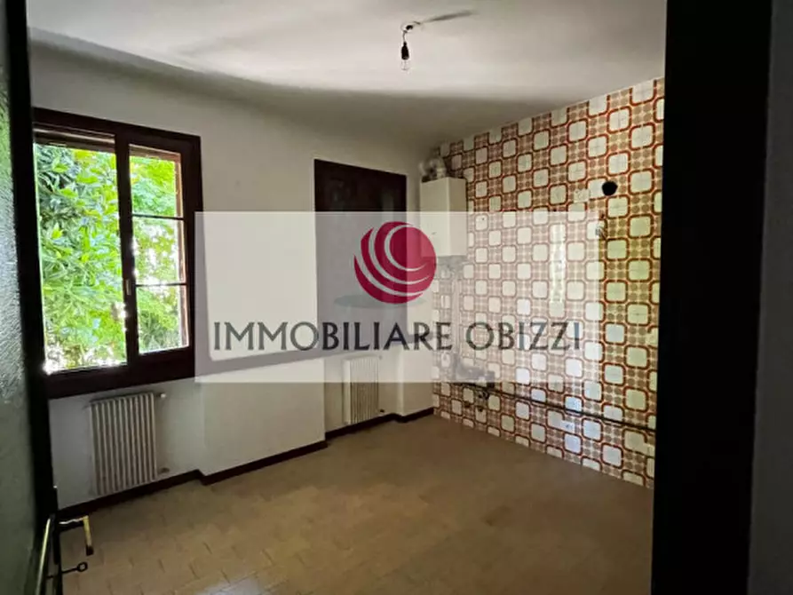 Immagine 15 di Casa bifamiliare in vendita  in Via Cesare Battisti a Abano Terme