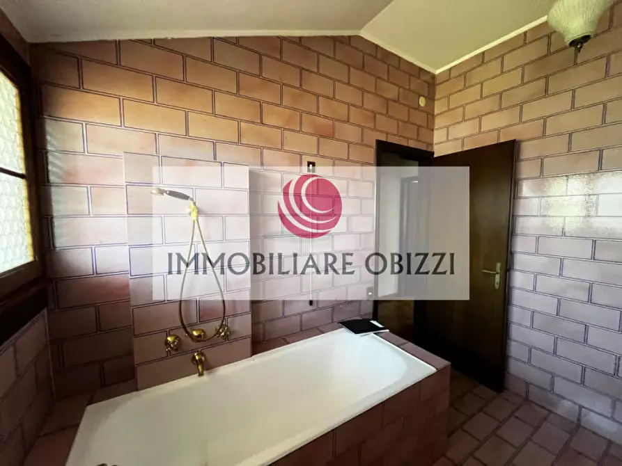 Immagine 19 di Casa bifamiliare in vendita  in Via Cesare Battisti a Abano Terme