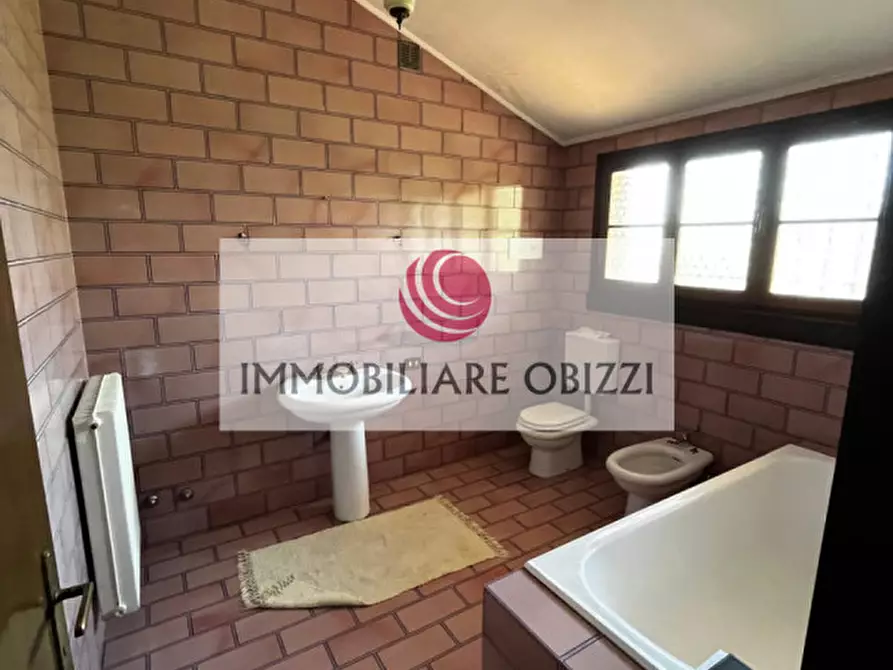 Immagine 23 di Casa bifamiliare in vendita  in Via Cesare Battisti a Abano Terme