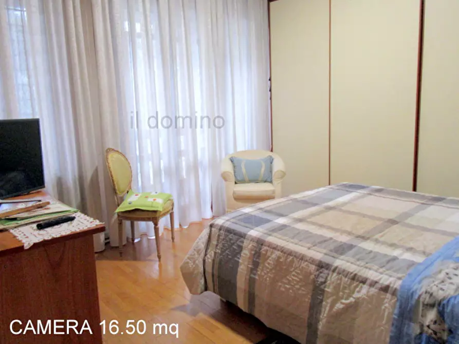 Immagine 25 di Villa in vendita  in via Del Giglio a Padova