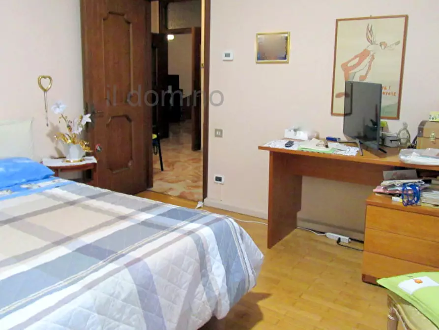 Immagine 26 di Villa in vendita  in via Del Giglio a Padova