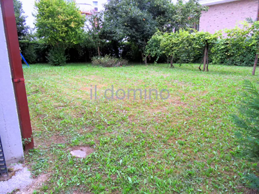 Immagine 48 di Villa in vendita  in via Del Giglio a Padova