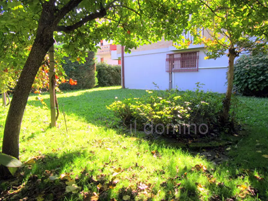 Immagine 49 di Villa in vendita  in via Del Giglio a Padova