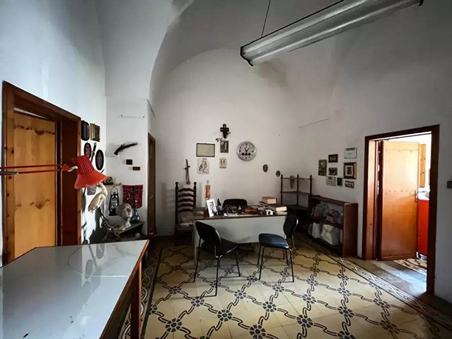 Immagine 6 di Appartamento in vendita  in Via Vittorio Emanuele III a Parabita
