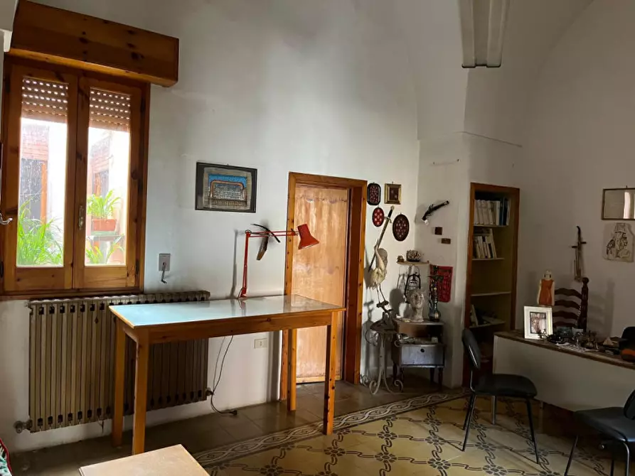 Immagine 17 di Appartamento in vendita  in Via Vittorio Emanuele III a Parabita