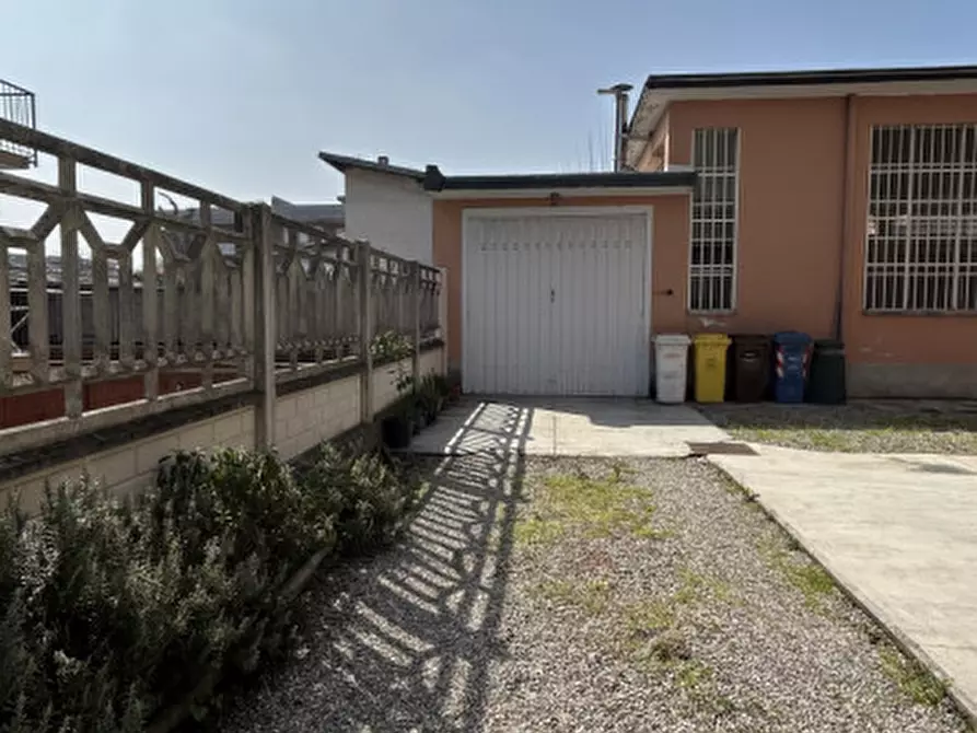 Immagine 7 di Laboratorio in vendita  in VIA GRIGNA 7 a Rho