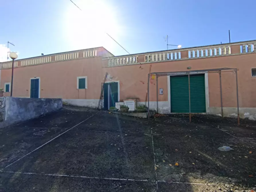 Immagine 9 di Rustico / casale in vendita  in SBYC a Fasano