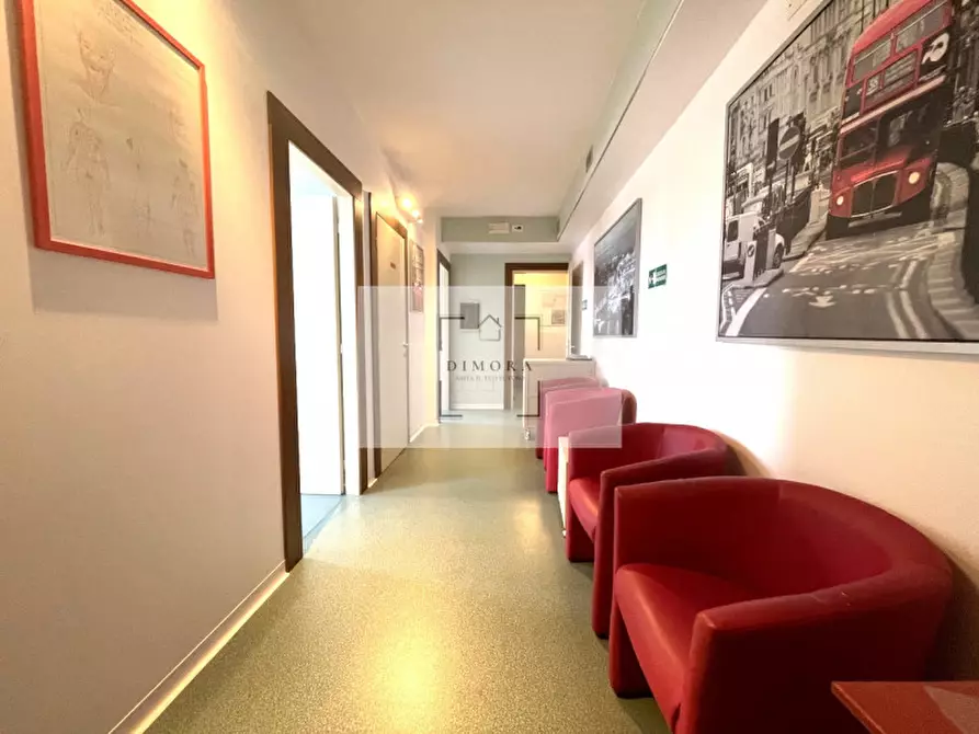 Immagine 3 di Ufficio in vendita  a Padova