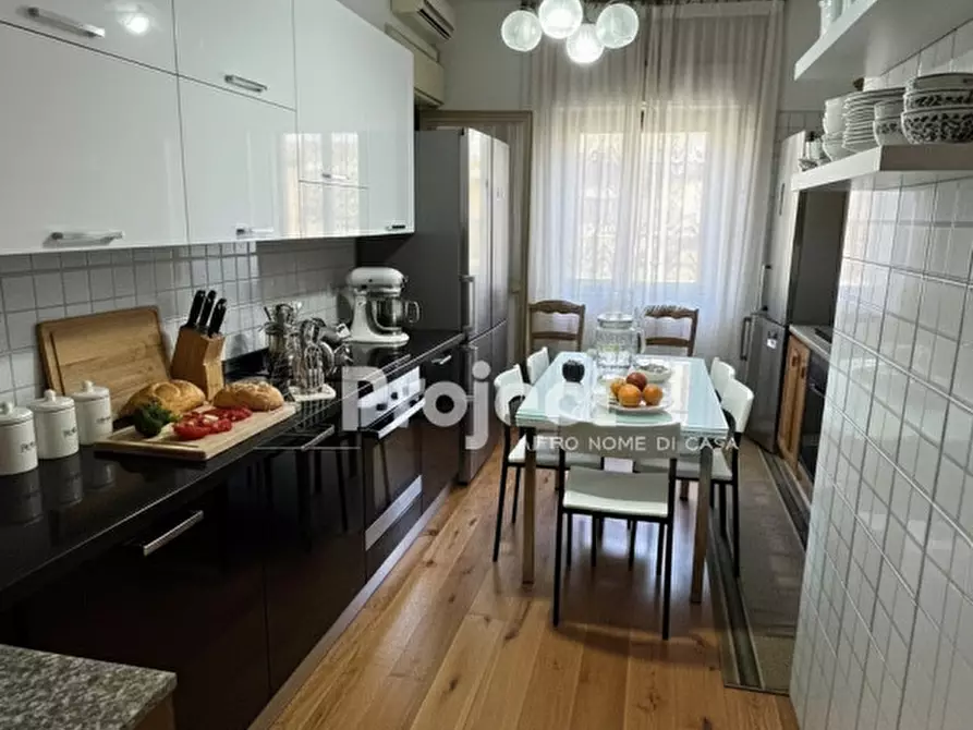 Immagine 11 di Appartamento in vendita  in Via Maldariti a Reggio Di Calabria