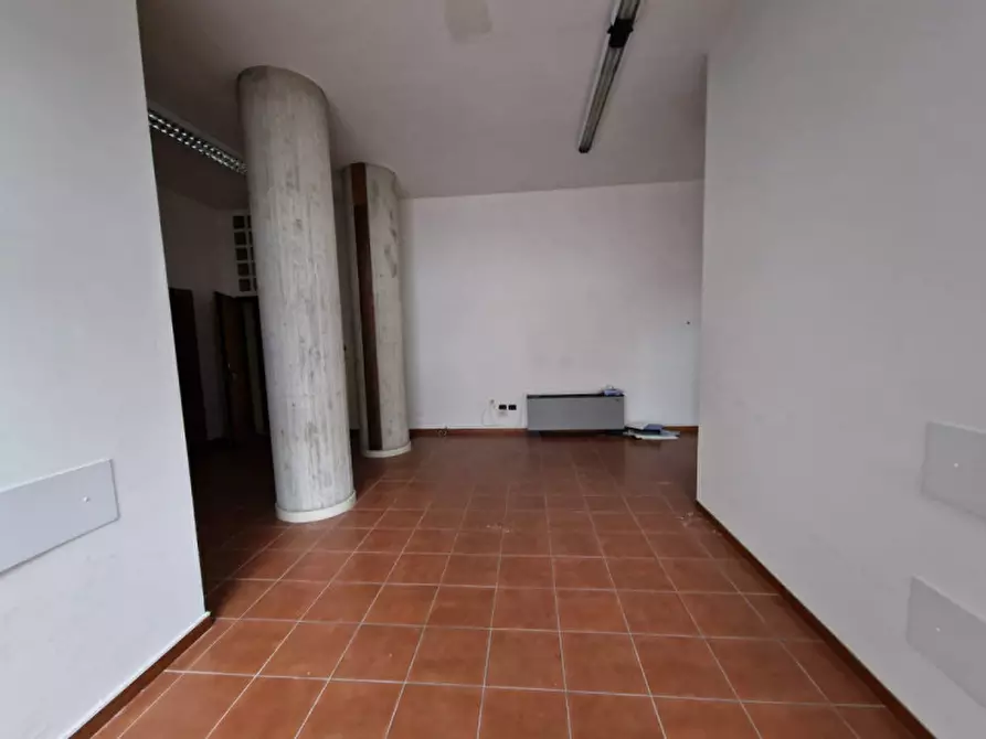 Immagine 4 di Ufficio in vendita  in Via Gaspare Finali a Cesena