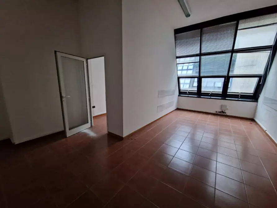 Immagine 6 di Ufficio in vendita  in Via Gaspare Finali a Cesena