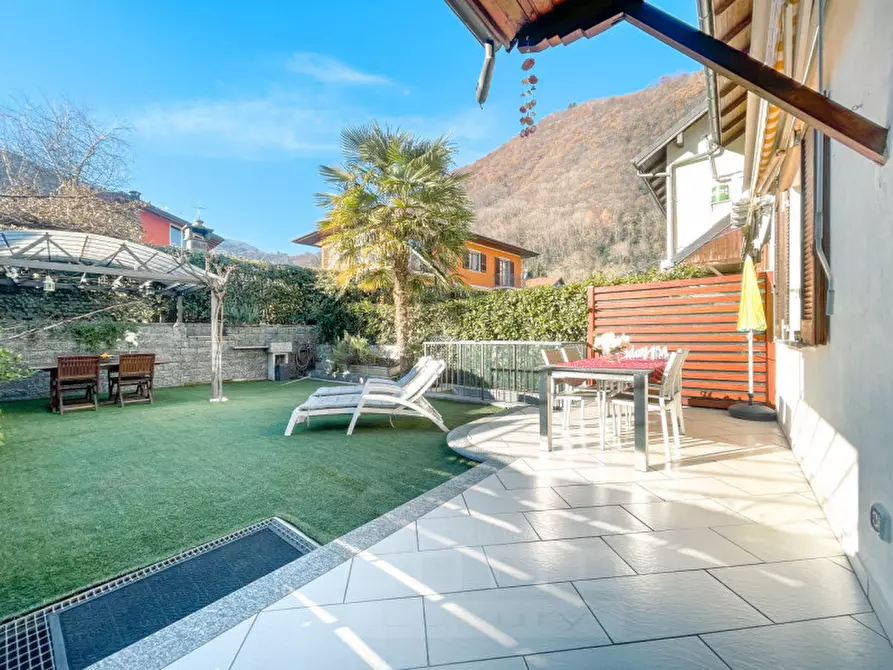 Immagine 3 di Villetta a schiera in vendita  in via alla piana 104 a Cannobio