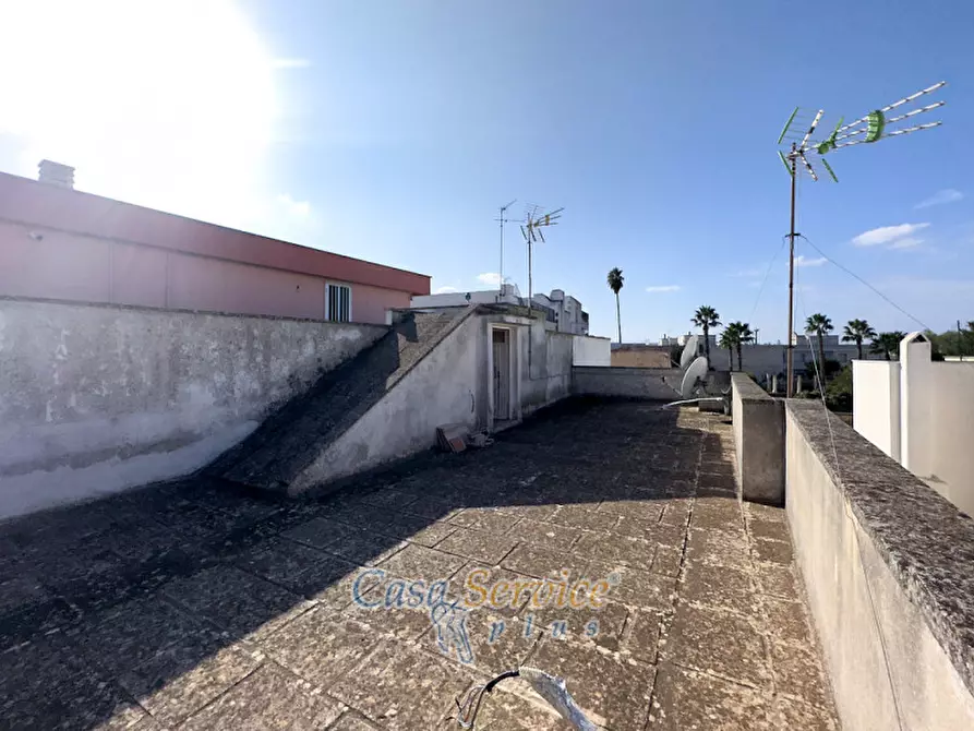 Immagine 20 di Negozio in vendita  in Via Immacolata a Taviano