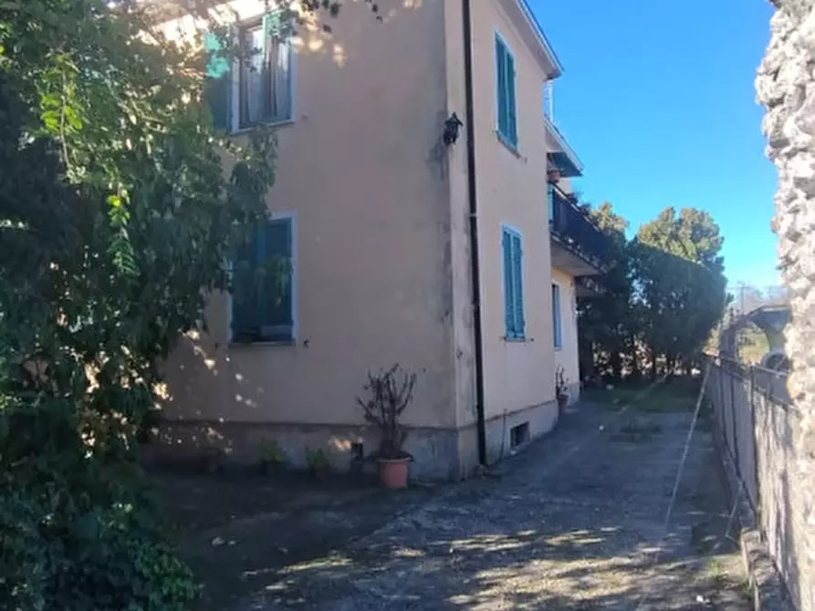 Immagine 1 di Casa indipendente in vendita  in Strada Montanara a Parma