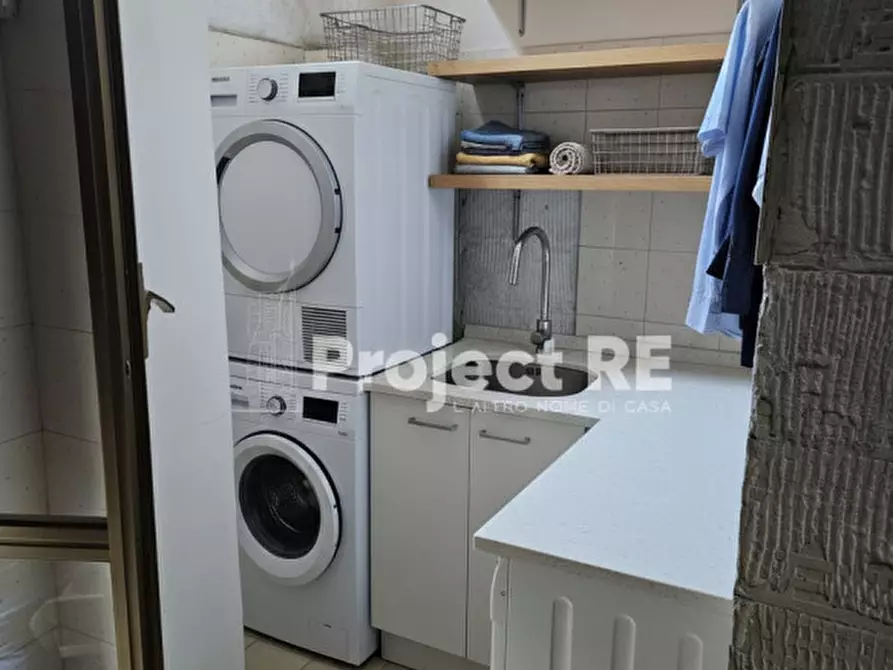 Immagine 23 di Appartamento in vendita  in Via Monsignor De Lorenzo a Reggio Di Calabria