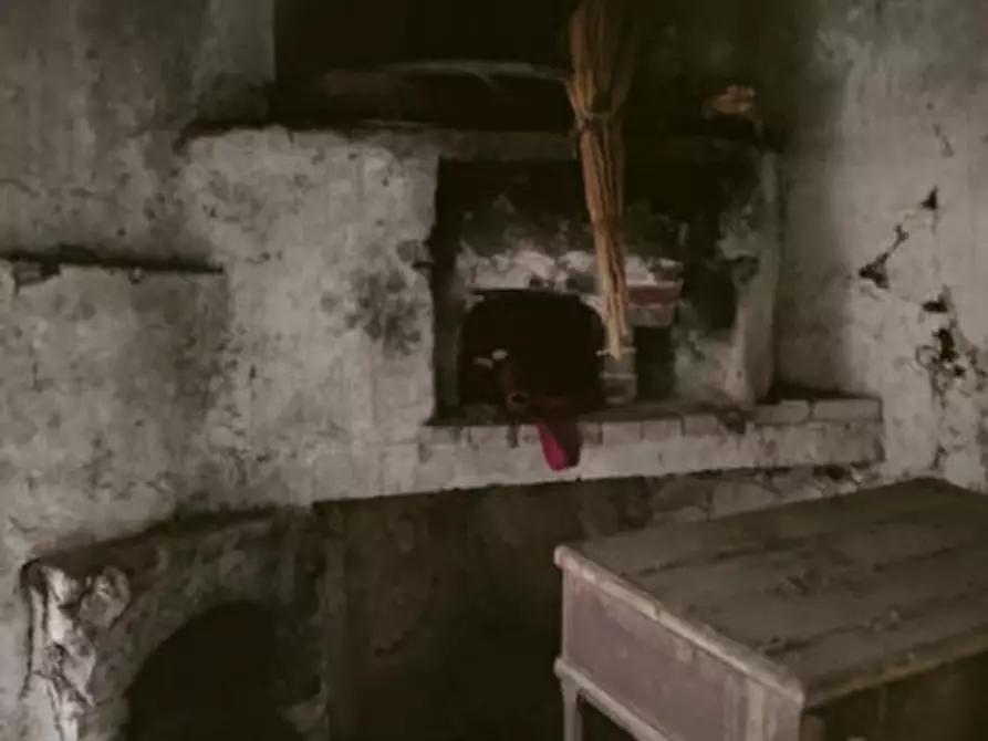 Immagine 7 di Rustico / casale in vendita  in Via Popolo a Sicignano Degli Alburni