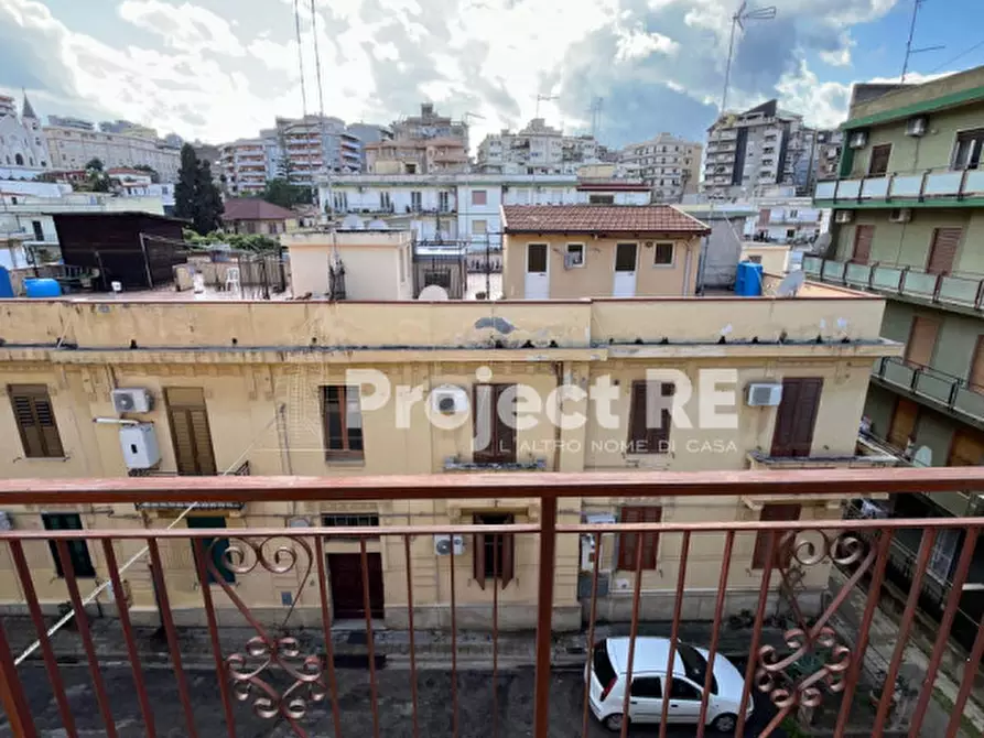 Immagine 1 di Appartamento in vendita  in Via Melacrino a Reggio Di Calabria