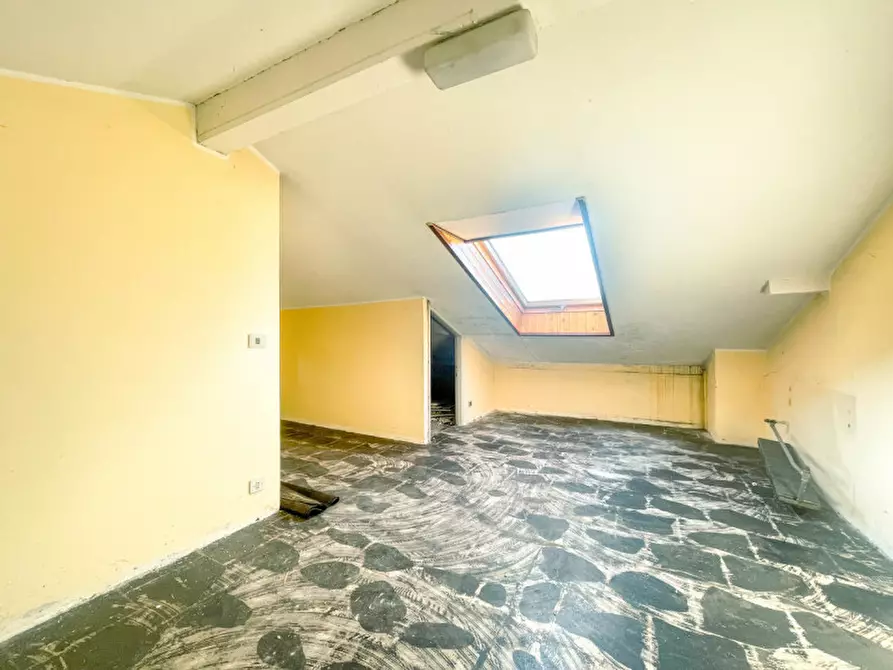 Immagine 29 di Villa in vendita  in Via Paolo Troubetzokoy a Verbania