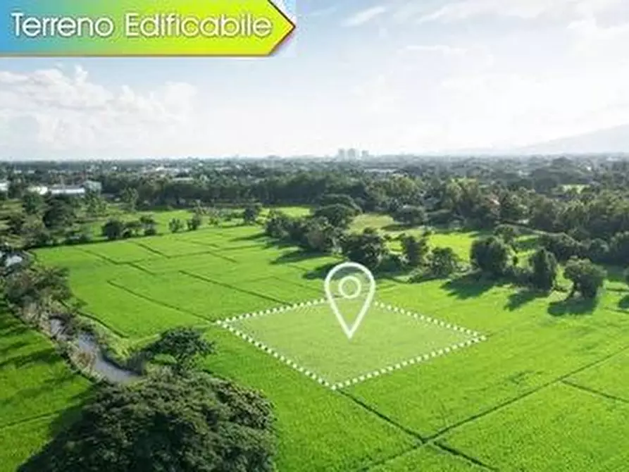 Immagine 2 di Terreno in vendita  a Valeggio Sul Mincio