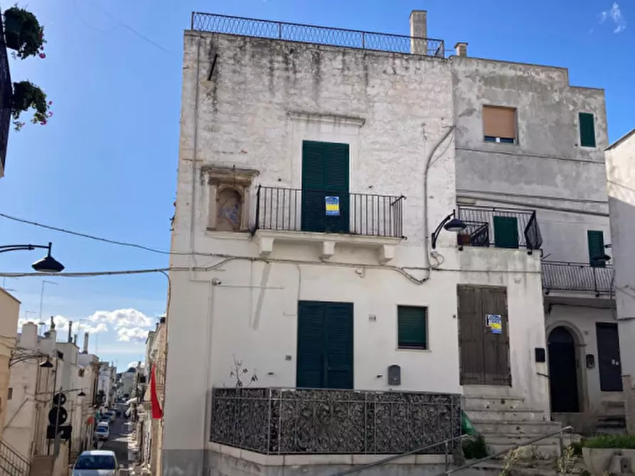 Immagine 1 di Casa indipendente in vendita  in Via Pietro Micca a Ceglie Messapico