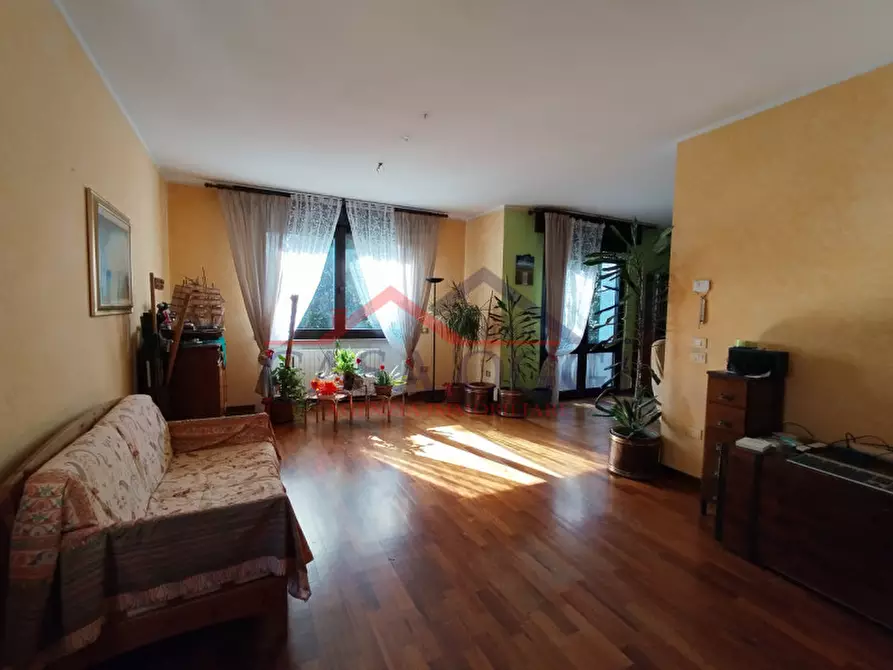 Immagine 13 di Villa in vendita  a Padova