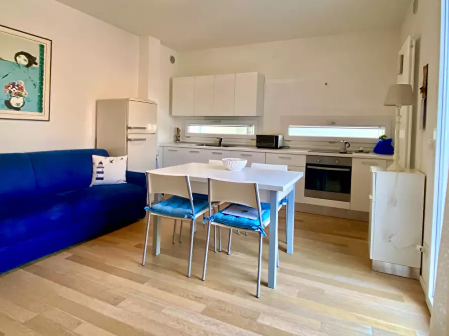Immagine 26 di Appartamento in vendita  in jesolo lido via alfredo oriani 19 a Jesolo