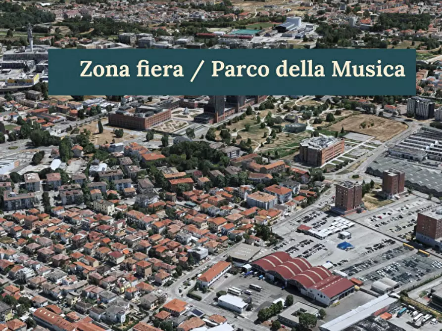 Immagine 5 di Appartamento in vendita  a Padova