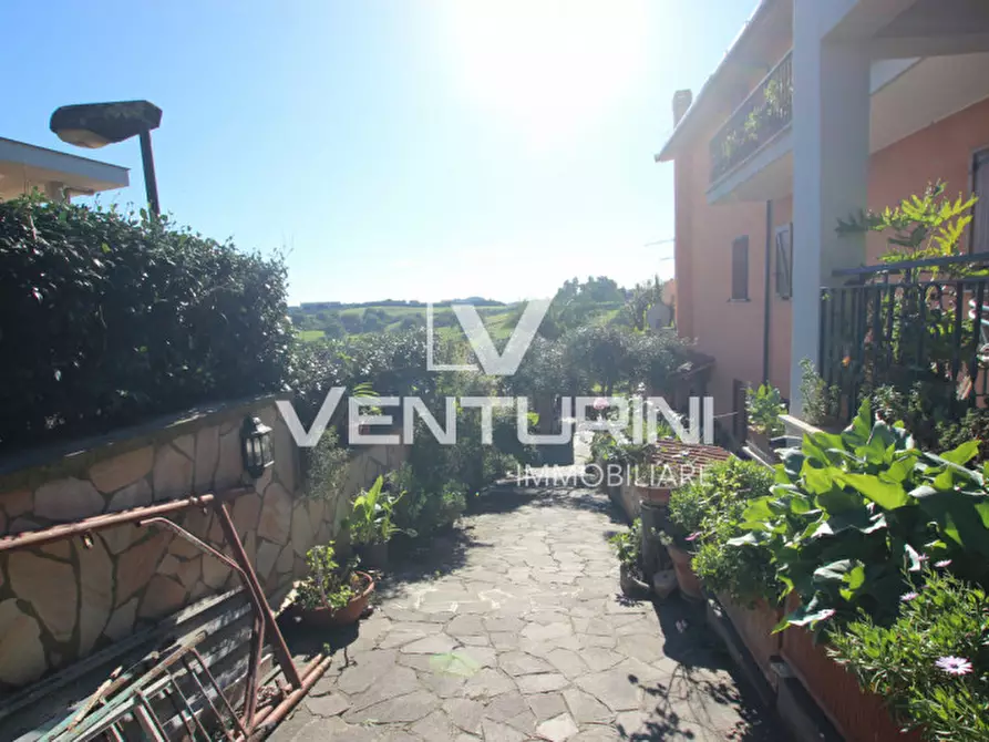 Immagine 30 di Appartamento in vendita  in Via della Riserva di Livia, 50 a Roma