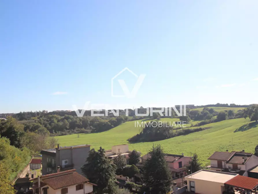 Immagine 33 di Appartamento in vendita  in Via della Riserva di Livia, 50 a Roma