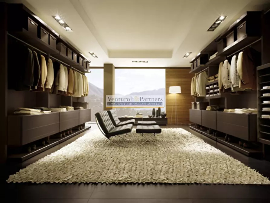 Immagine 10 di Villa in vendita  in via Gramsci a Padenghe Sul Garda