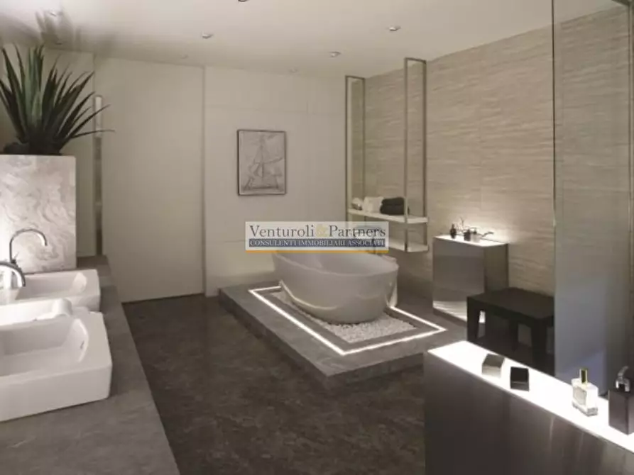 Immagine 16 di Villa in vendita  in via Gramsci a Padenghe Sul Garda