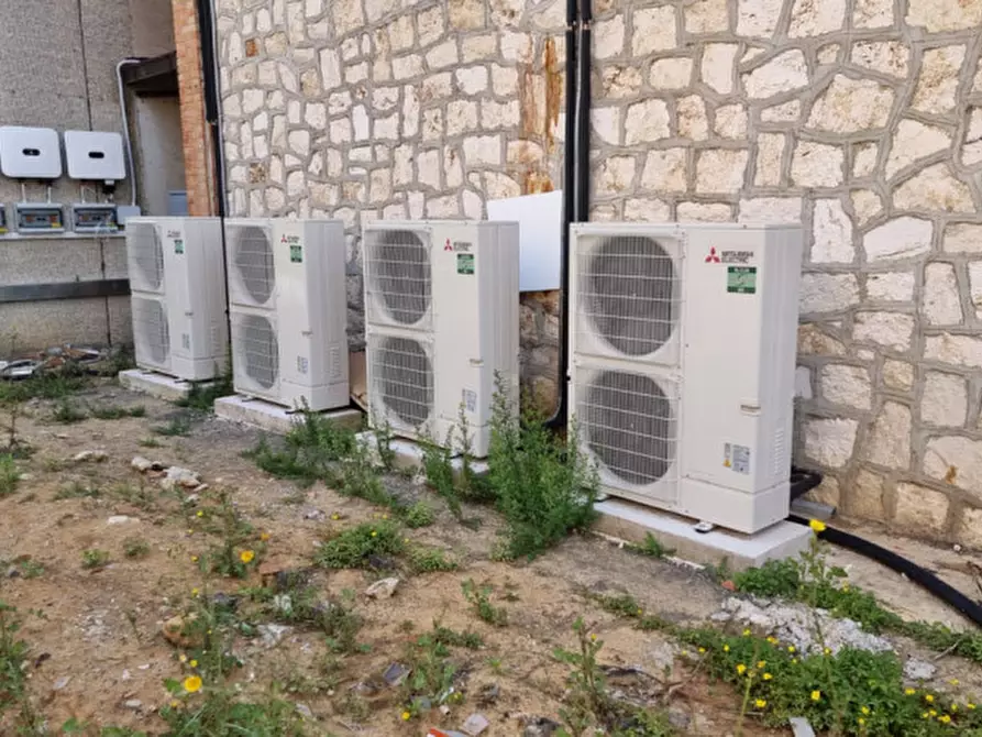 Immagine 4 di Capannone industriale in vendita  a Montepulciano