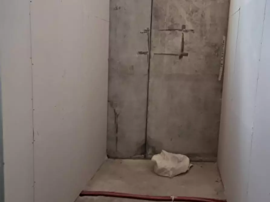 Immagine 27 di Capannone industriale in vendita  a Montepulciano