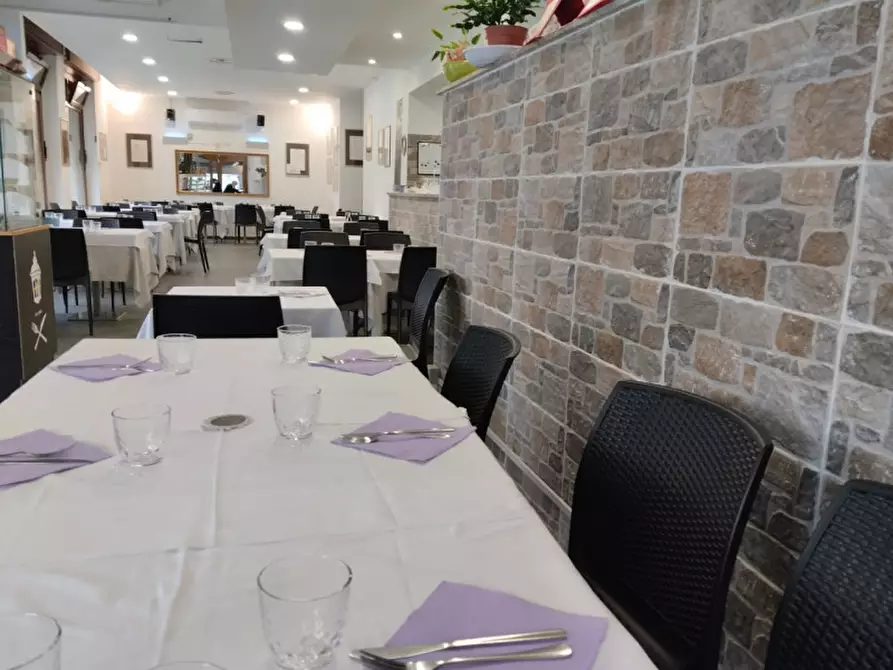 Immagine 5 di Attività commerciale in vendita  in VIA GIORDANO BRUNO a Torino