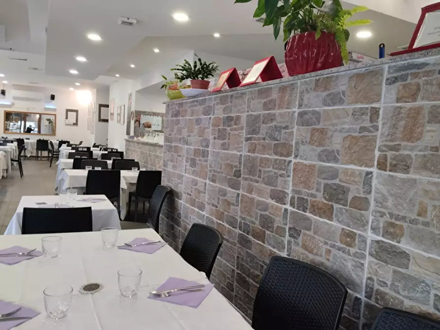 Immagine 6 di Attività commerciale in vendita  in VIA GIORDANO BRUNO a Torino