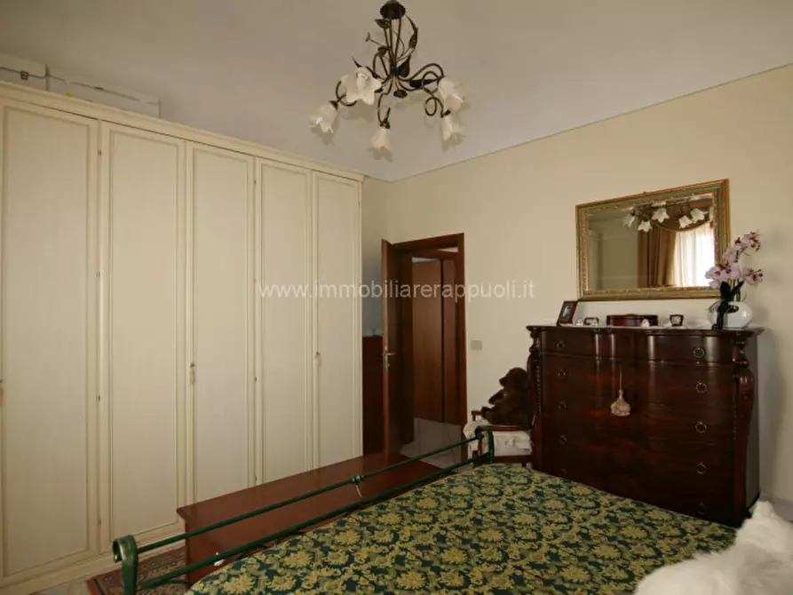 Immagine 9 di Appartamento in vendita  a Sinalunga