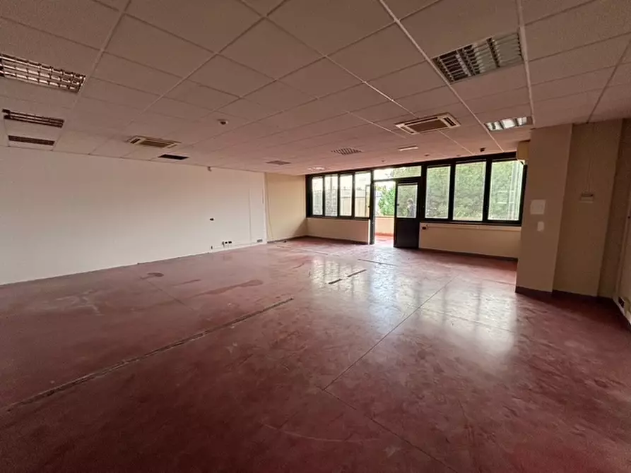 Immagine 3 di Laboratorio in affitto  in VIA DEI CADOLINGI a Scandicci