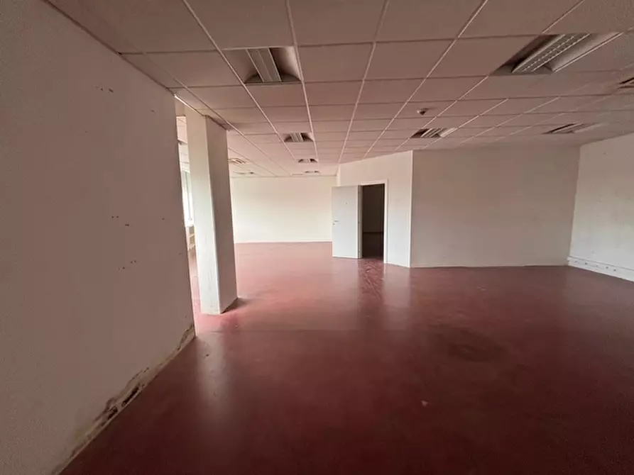 Immagine 15 di Laboratorio in affitto  in VIA DEI CADOLINGI a Scandicci